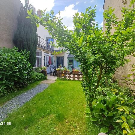 Maison Violette En Berry Aigurande Exteriör bild