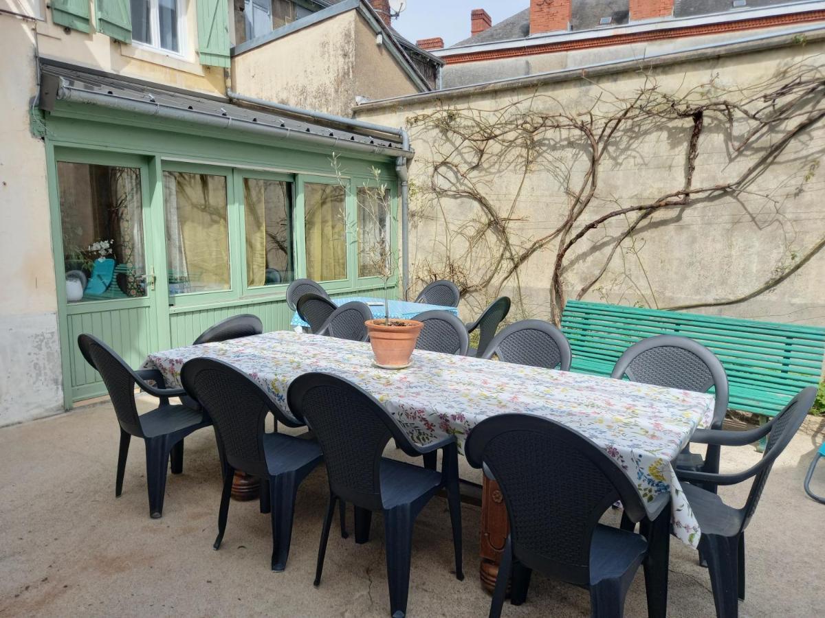 Maison Violette En Berry Aigurande Exteriör bild