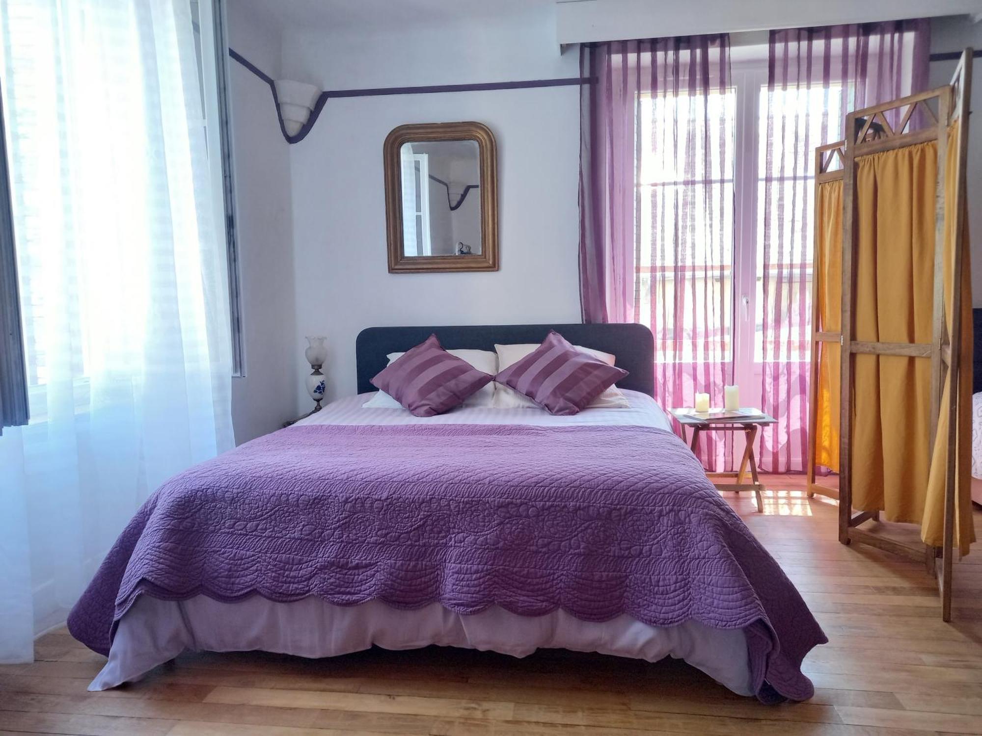 Maison Violette En Berry Aigurande Exteriör bild