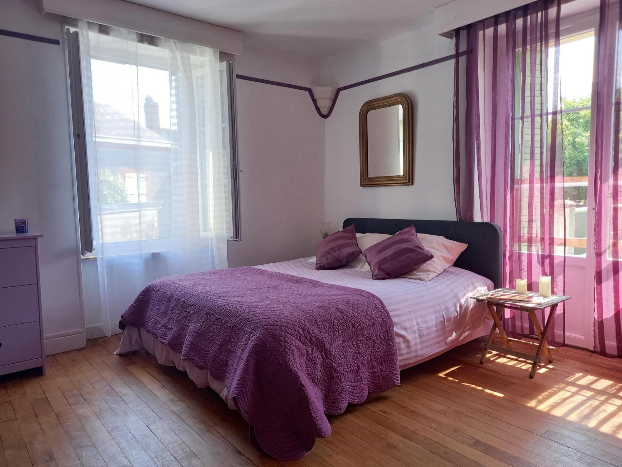 Maison Violette En Berry Aigurande Exteriör bild